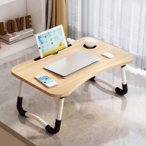 Foldable laptop table