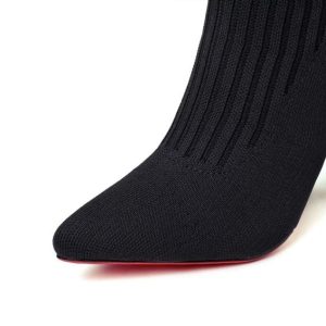 Pointed boots